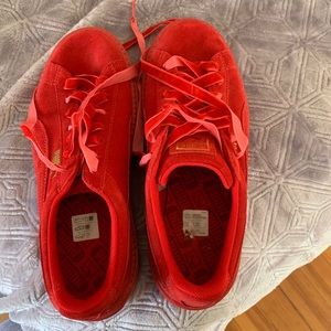 Velvet Puma Sneakers